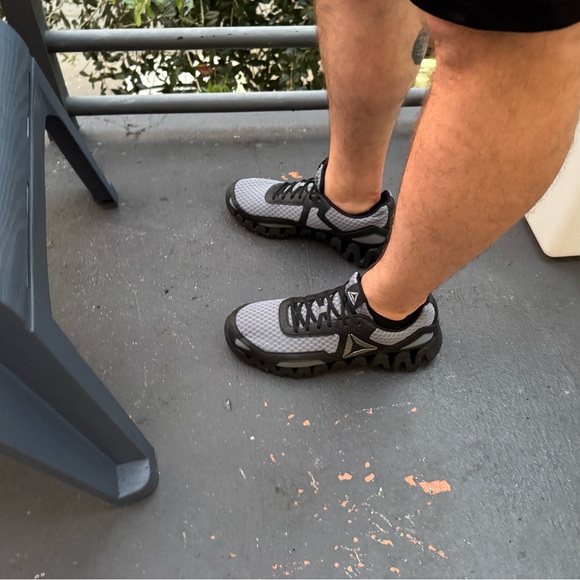 Reebok Size 13 - Picture 6 of 12